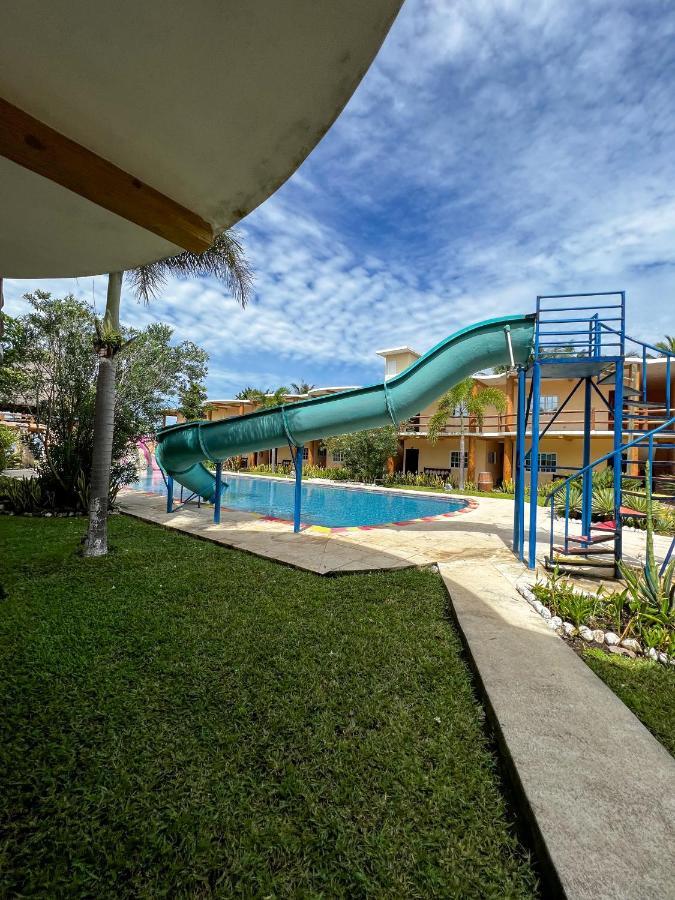 Hotel Pazifico En モンテリコ エクステリア 写真